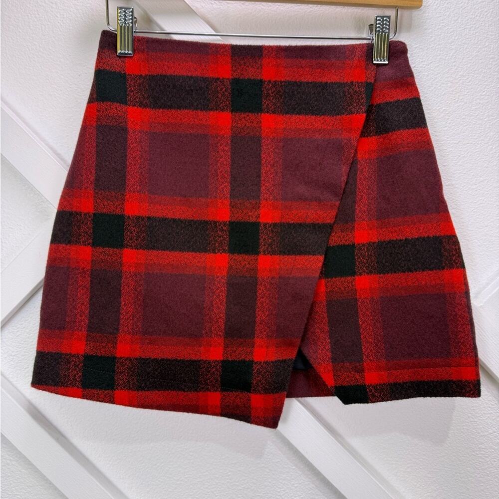 Abercrombie & Fitch Buffalo Plaid Faux Wrap Mini Skirt Red Black Wool Blend  00